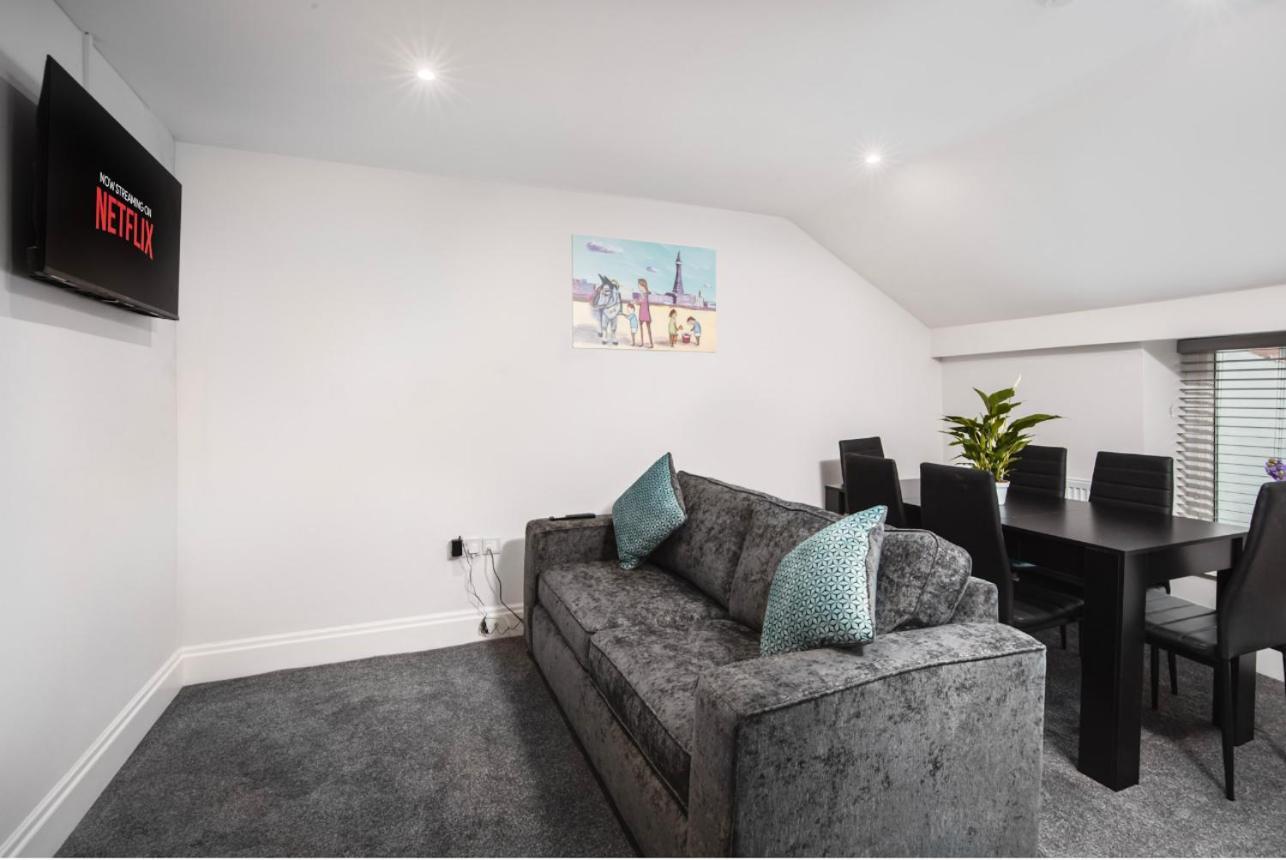 Blackpool Abode - Polaris Apartments מראה חיצוני תמונה