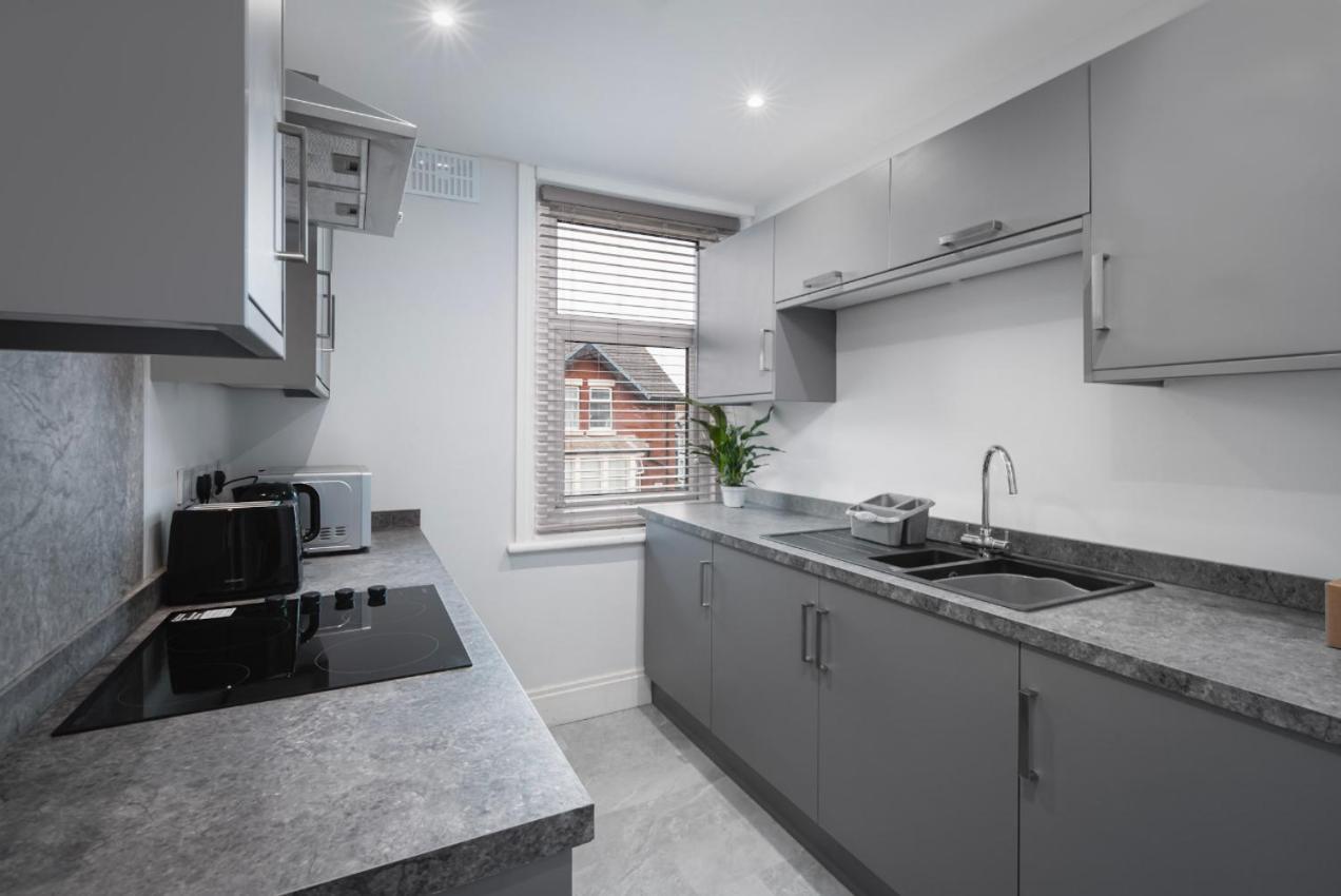 Blackpool Abode - Polaris Apartments מראה חיצוני תמונה