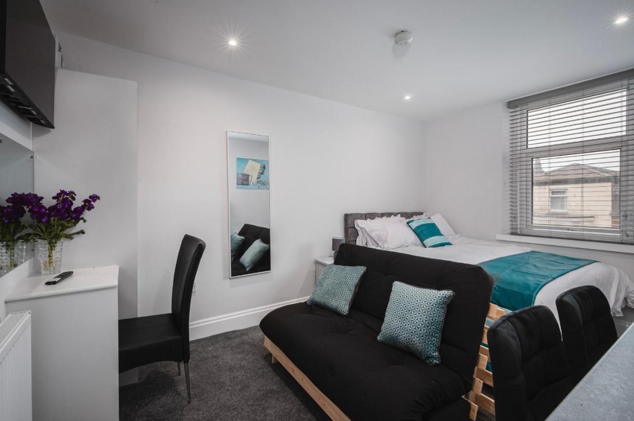 Blackpool Abode - Polaris Apartments מראה חיצוני תמונה