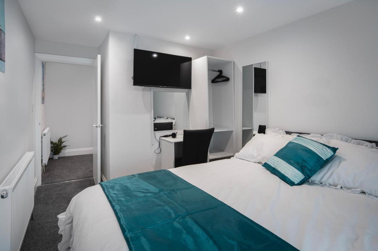 Blackpool Abode - Polaris Apartments מראה חיצוני תמונה